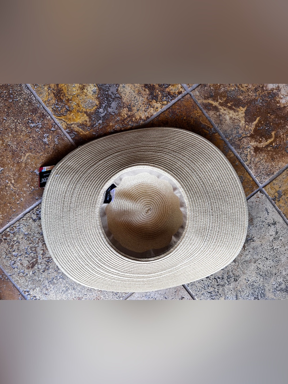 MILANO Italian Design Wide Brim Straw Sun Hat UPF 50+ Gold Chain Tan NWT - Picture 5 of 6